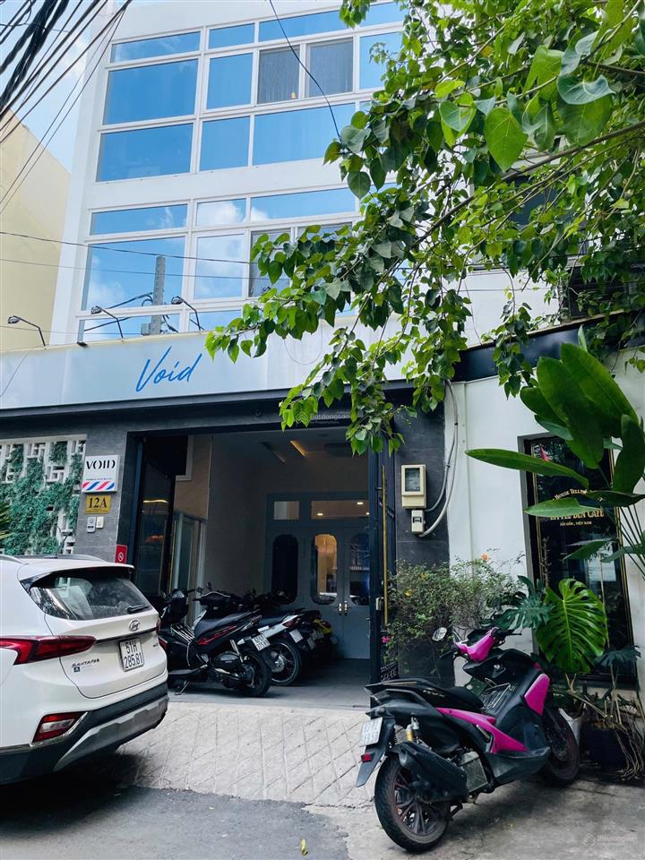 Gấp bán nhà mặt tiền ngang 6m ngay lê thước  vincom thảo điền, q2. tn ~ 900 triệu/năm. gọi em ngay