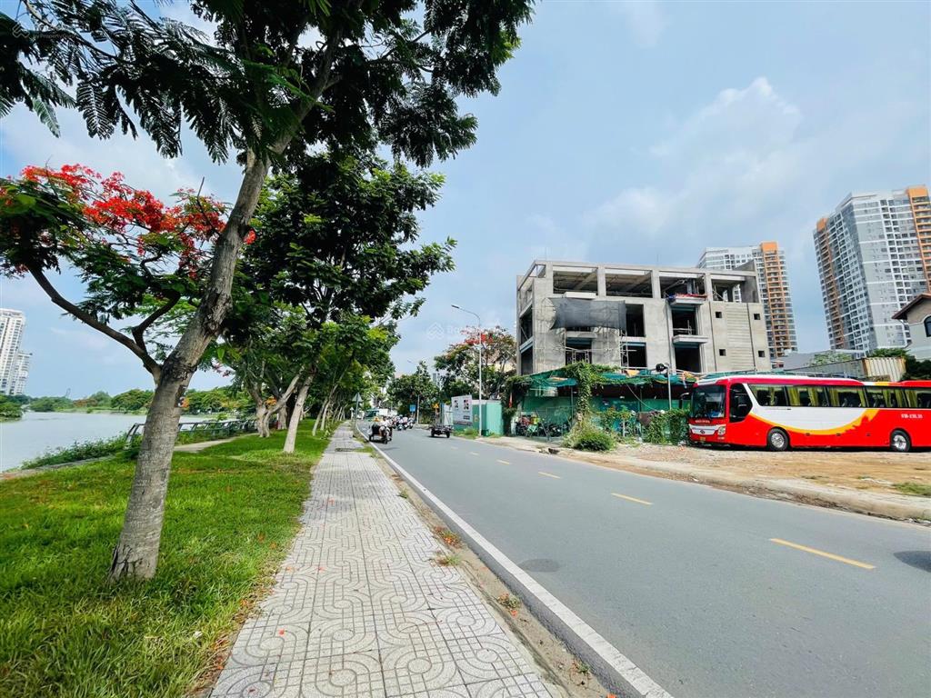 Ko thể rẻ hơn. chỉ 120tr/m2 ngay kđt thủ thiêm. lô góc 2 mt thân văn nhiếp  kdc văn minh cần bán.