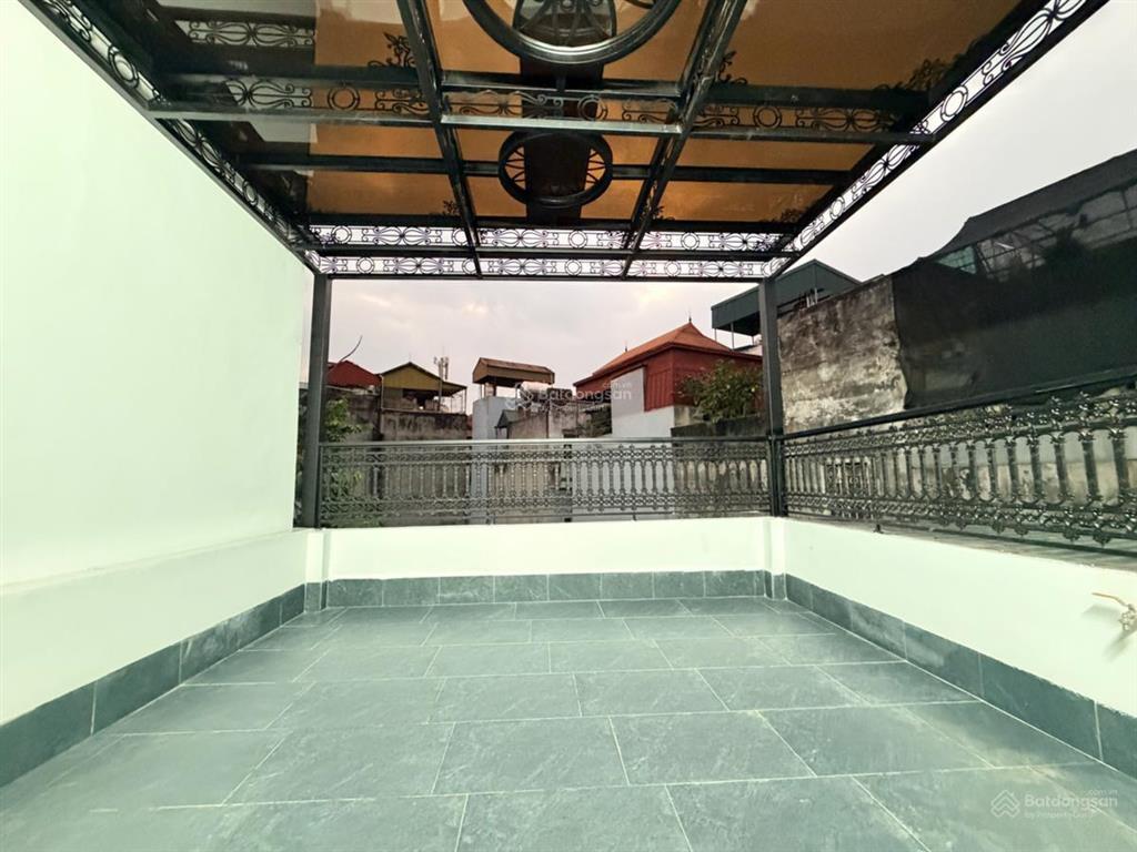 Quá hiếm !! bán nhà cực đẹp phố hoàng ngân 40m2 x 5 tầng  ngõ ô tô