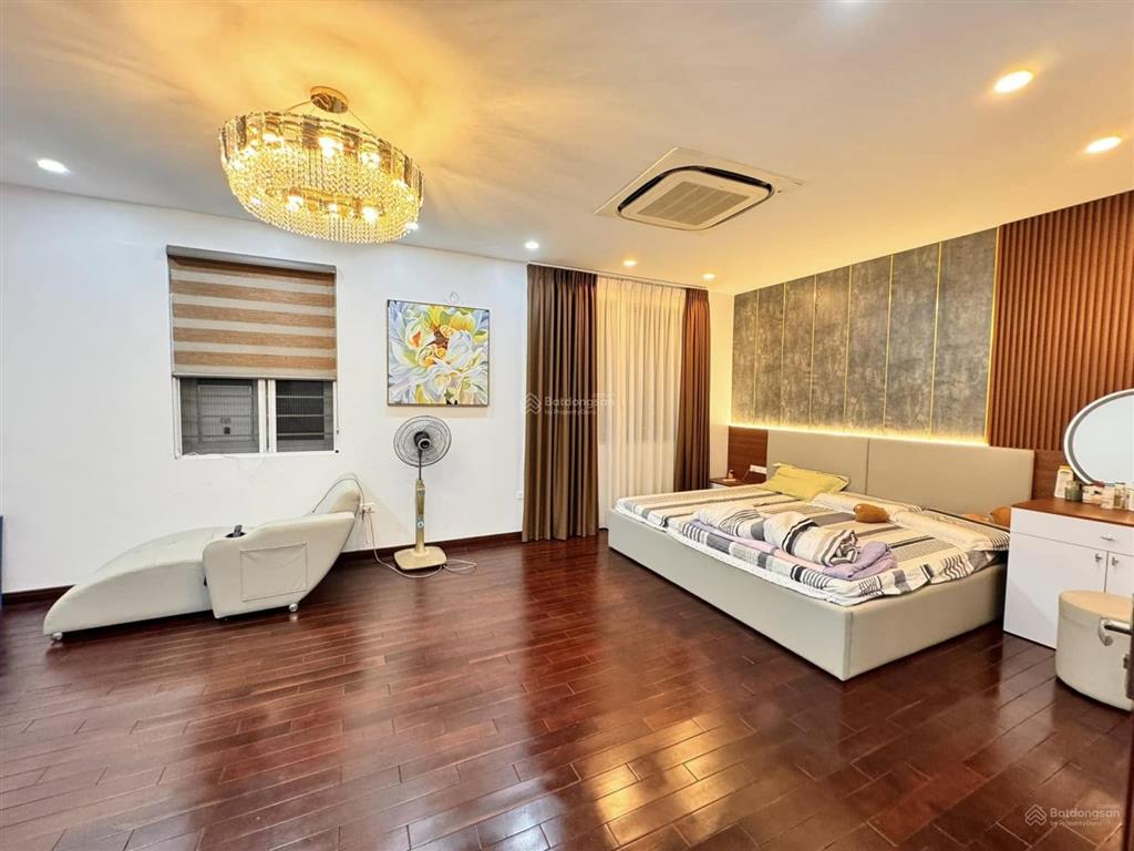 Bán gấp nhà cực đẹp phố quan nhân  thanh xuân 46m² x 5 tầng  ngõ ô tô giá 7.9 tỷ