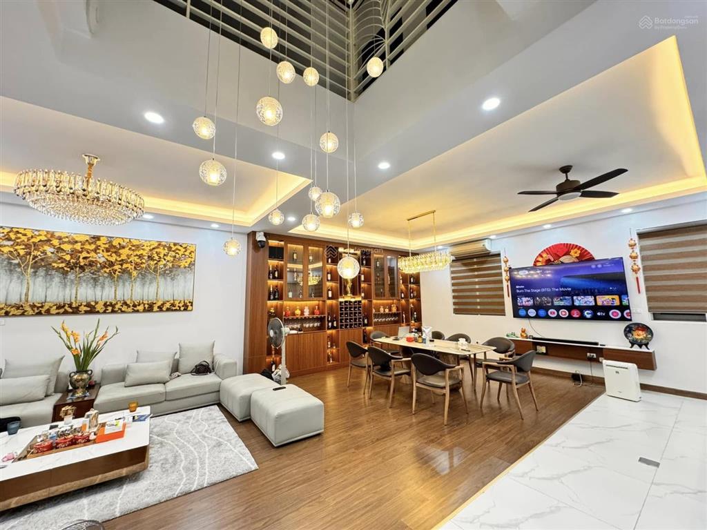 Bán gấp nhà cực đẹp phố quan nhân  thanh xuân 46m² x 5 tầng  ngõ ô tô giá 7.9 tỷ