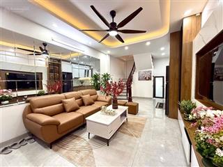 Quá hiếm... bán gấp nhà cực đẹp phố thái hà  đống đa 45m² x 5 tầng  ngõ ô tô  gần phố
