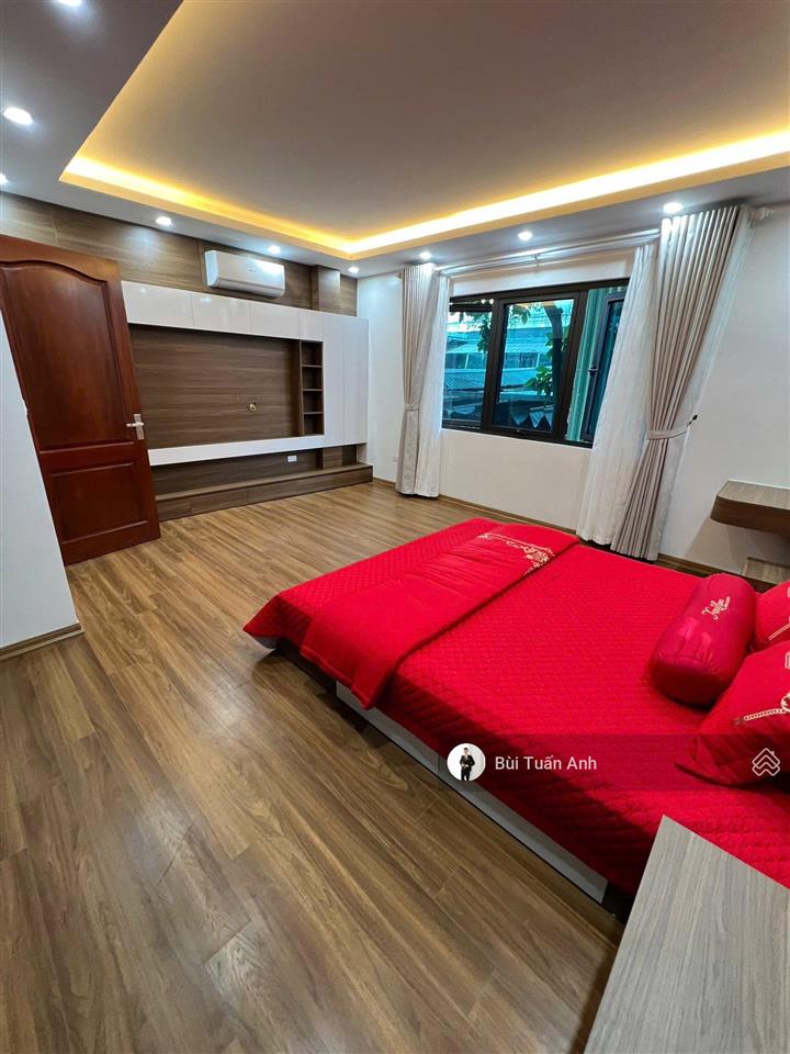 Cực hiếm...bán gấp nhà phố tôn đức thắng  đống đa 50m² x 5 tầng ngõ ô tô giá 8.2 tỷ