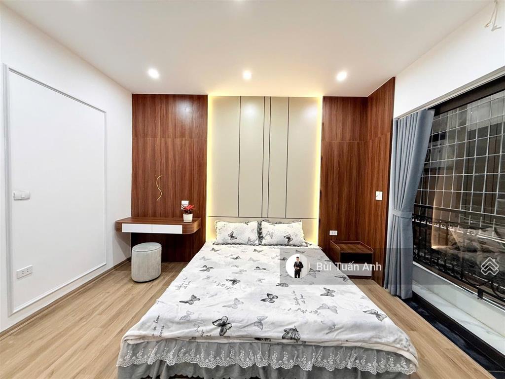 Bán gấp nhà cực đẹp phố tôn đức thắng  đống đa 50m² x 5 tầng ngõ ô tô giá 8.1 tỷ