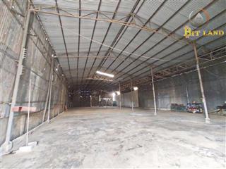 Xưởng cho thuê 1500m2, giá cực rẻ chỉ 30 tr/th ngay đường võ nguyên giáp, phước tân  đồng nai