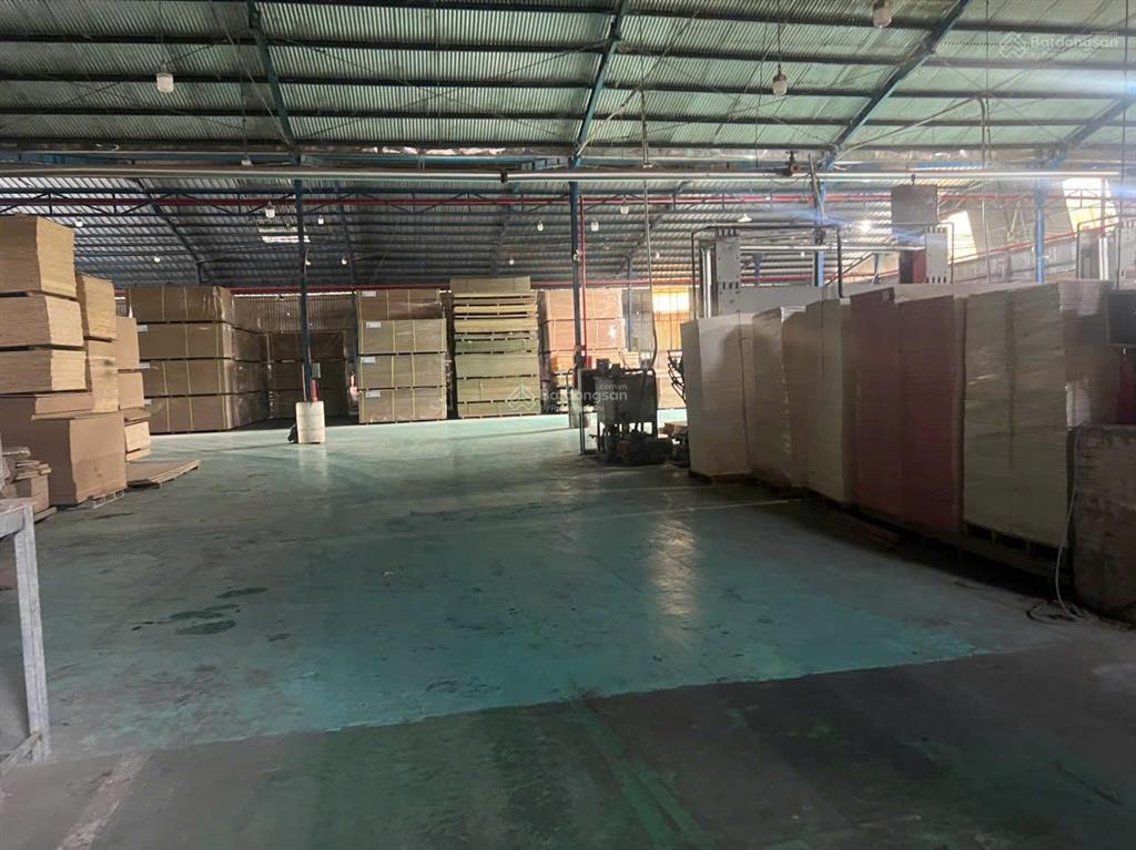 Cho thuê xưởng 7.000m² pccc thẩm duyệt. gần đường võ nguyên giáp,đồng nai. chỉ 400 triệu/tháng