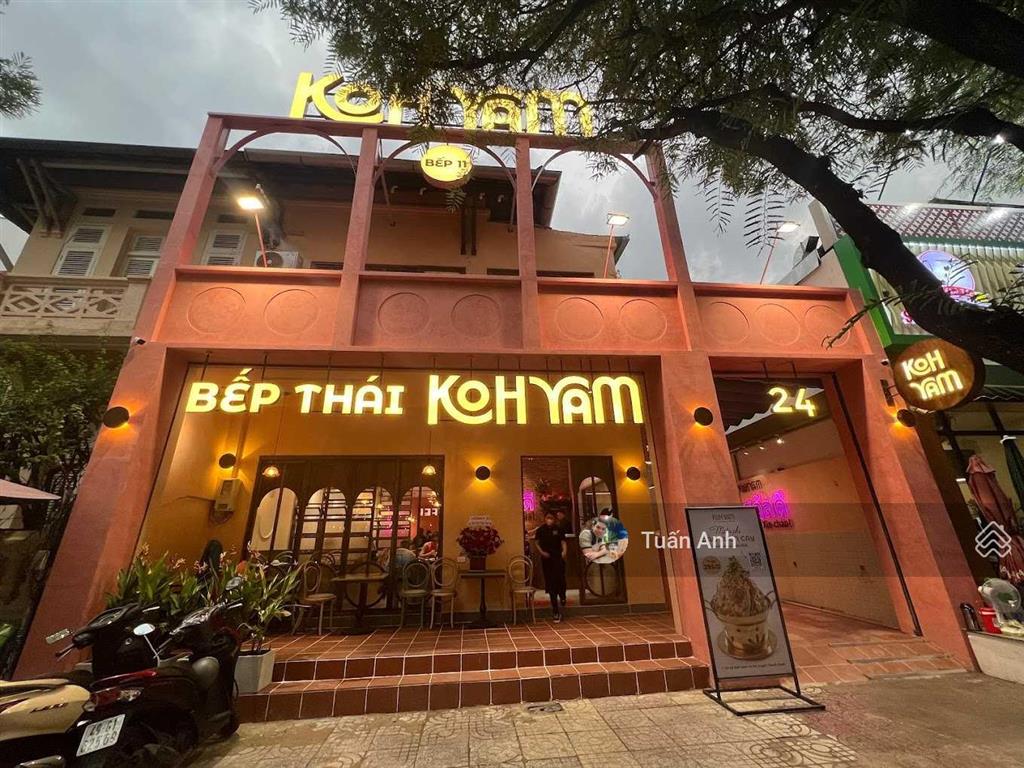 Bán căn góc 2 mặt tiền bà huyện thanh quan, q3 dt 10x14m nở hậu 16m cn 151m2, hđt 200tr, gía 63 tỷ
