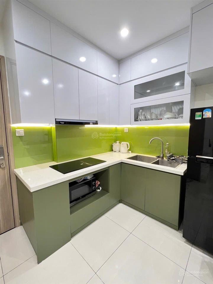 Siêu hiếm  1 phòng ngủ + full đồ tầng trung đông nam 43m2 giá 3.020tỷ vinhomes ocean park gia lâm