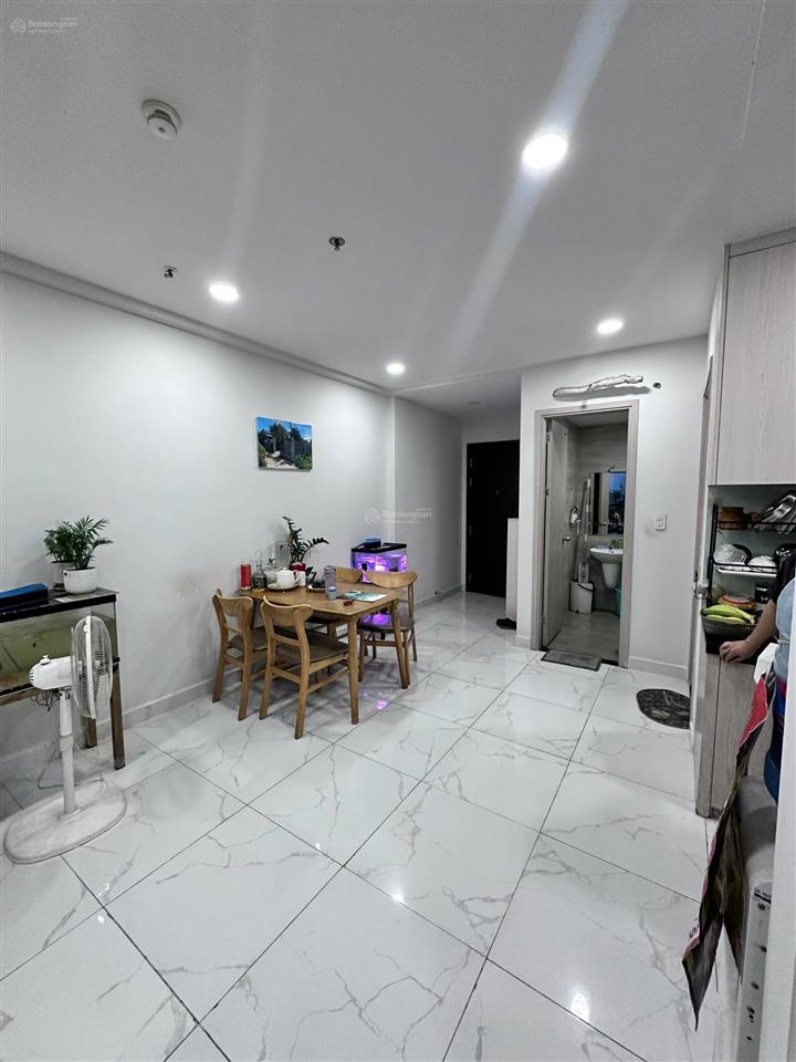 Chính chủ bán charm city  70m  2pn  2wc  view landmark 81  2,45 tỷ (vay 1,1 tỷ)