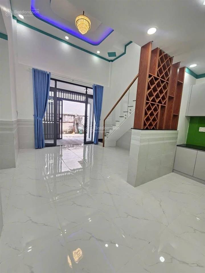 Bán nhà tân kiên  bình chánh sổ hồng riêng gần bệnh viện nhi đồng, đang cho thuê 15tr/tháng