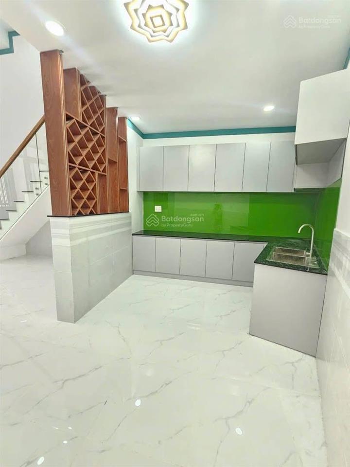 Bán nhà tân kiên  bình chánh sổ hồng riêng gần bệnh viện nhi đồng, đang cho thuê 15tr/tháng