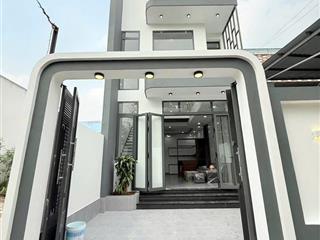 Bán nhà ngay sau chợ qui đức sổ hồng riêng giá 920tr cách kcn tân kim 10p, đang cho thuê 8tr/tháng.