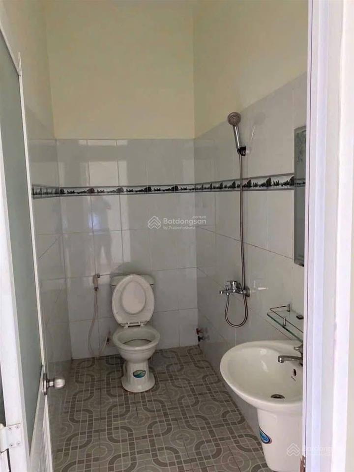 Bán nhà chính chủ ngay chợ bình điền giá 960tr, sổ hồng riêng, đang cho thuê 7tr/tháng.