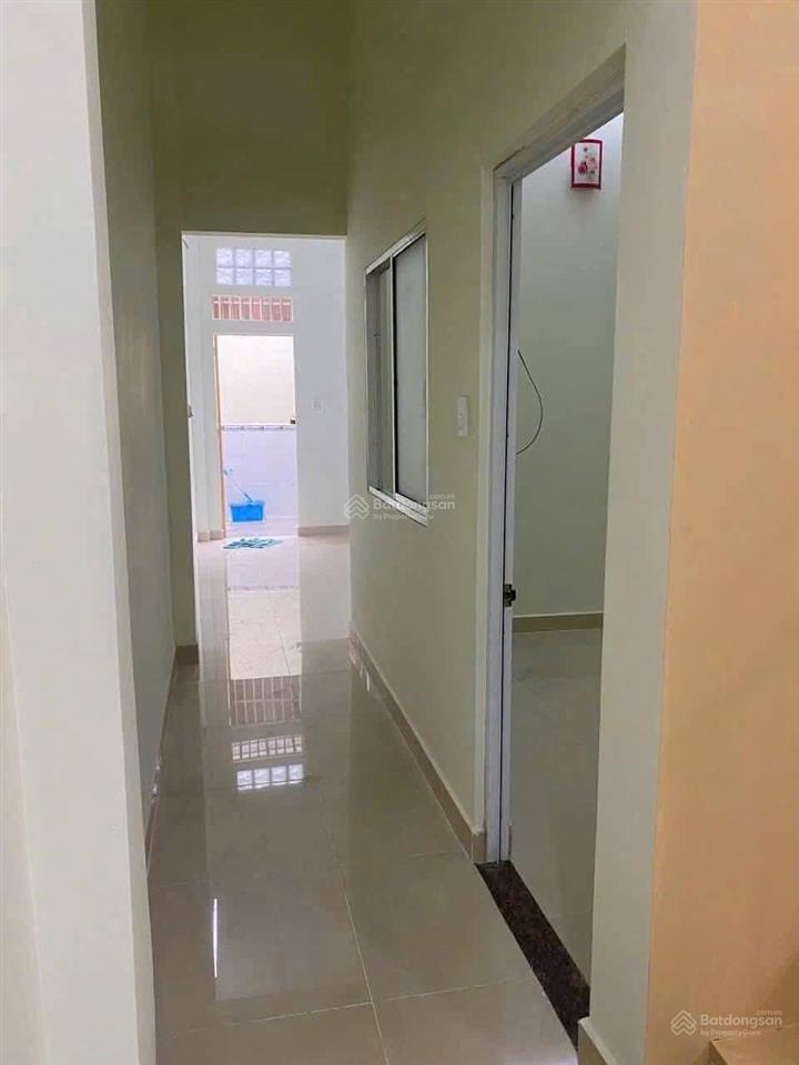 Bán nhà chính chủ ngay chợ bình điền giá 960tr, sổ hồng riêng, đang cho thuê 7tr/tháng.