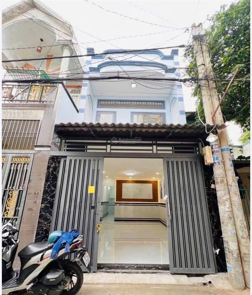 Bán nhà ngay kdc tphcm sổ hồng riêng giá 1tỷ220tr sát chợ bình chánh, đang cho thuê 8tr/tháng