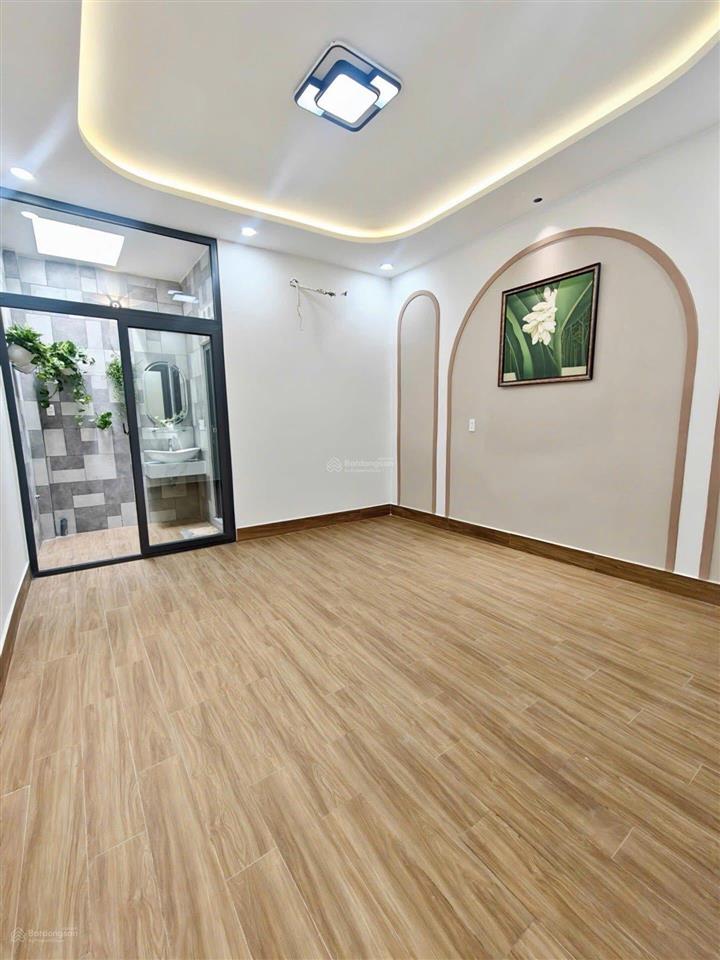 Bán nhà chính chủ ngay vòng xoay an lạc giá 1tỷ550tr sổ hồng riêng,đang cho thuê 8tr/tháng.
