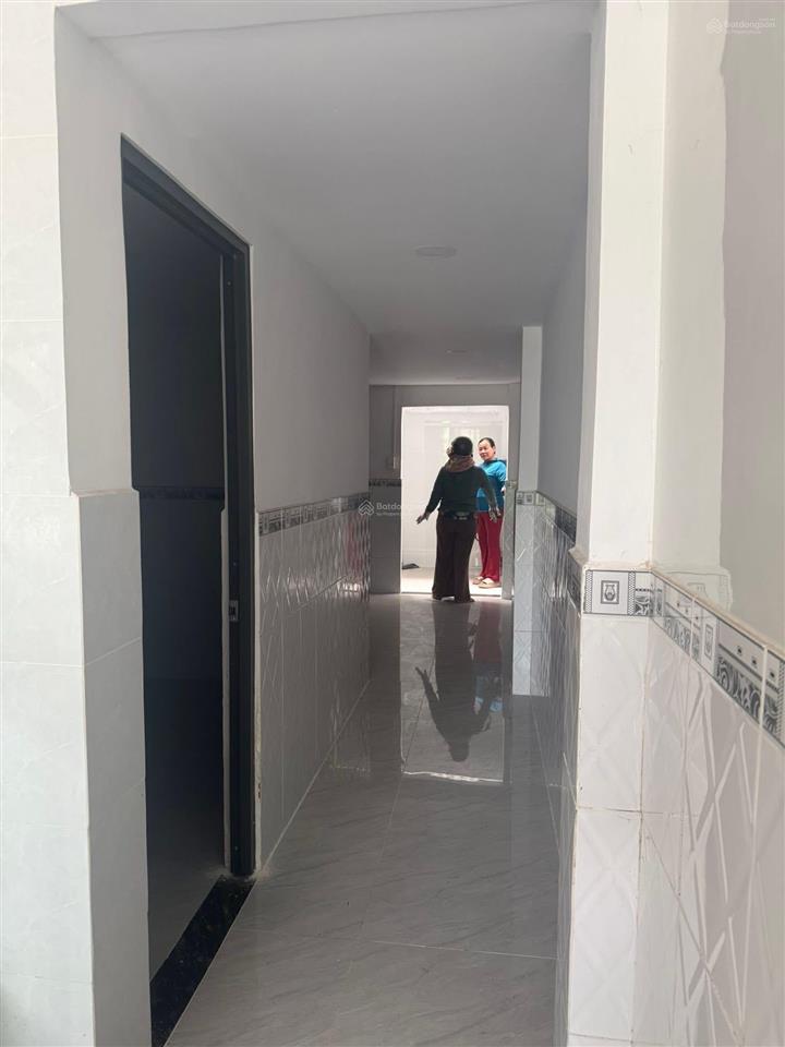 Bán nhà tphcm thanh lý gấp ngay chợ đệm giá 935 triệu sổ hồng riêng, hẻm rộng xe hơi vào tận cửa