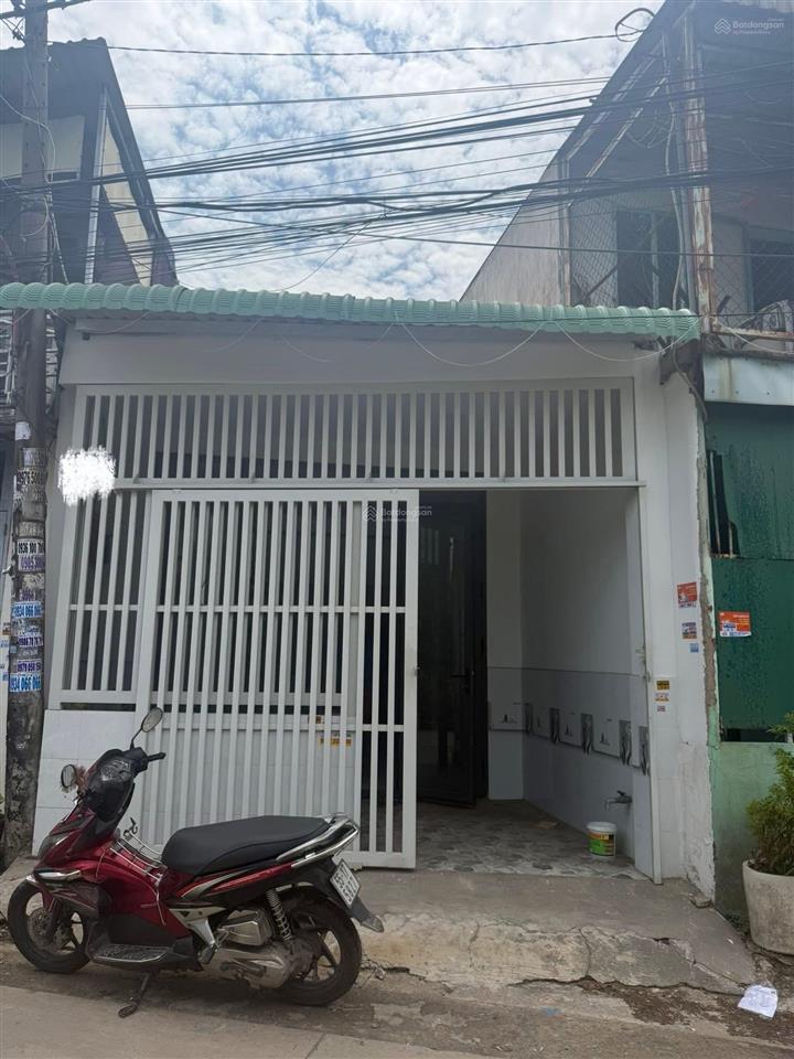 Bán nhà tphcm thanh lý gấp ngay chợ đệm giá 935 triệu sổ hồng riêng, hẻm rộng xe hơi vào tận cửa