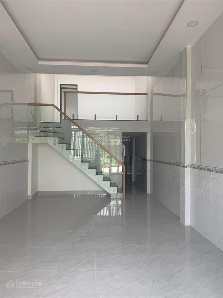 Bán nhà tphcm thanh lý gấp ngay chợ đệm giá 935 triệu sổ hồng riêng, hẻm rộng xe hơi vào tận cửa