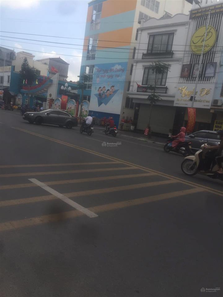 Cho thuê đất hoặc nhà tuyến mặt đường hồ sen
