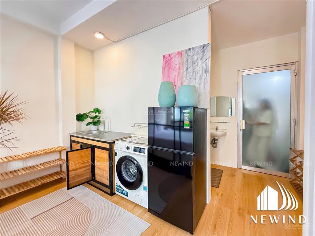 Căn hộ mới 100% quận 4  1pn tách bếp/ban công  full nội thất  sát bên quận 1  ưu đãi 500k!!!