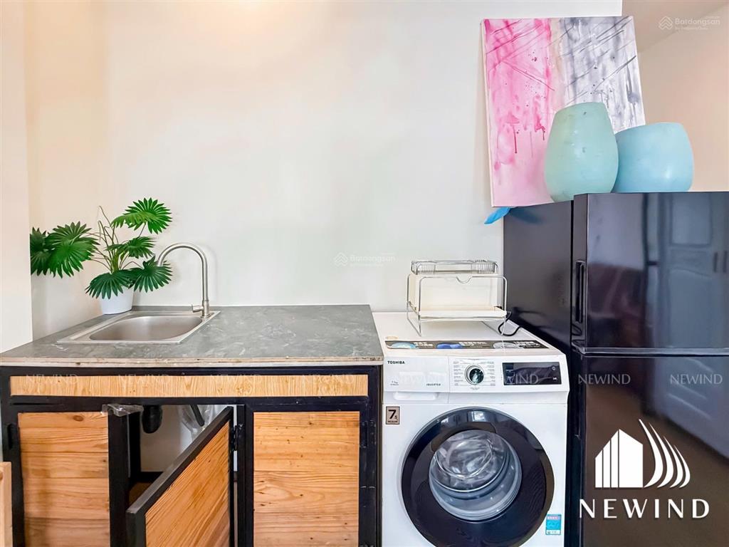 Căn hộ mới 100% quận 4  1pn tách bếp/ban công  full nội thất  sát bên quận 1  ưu đãi 500k!!!