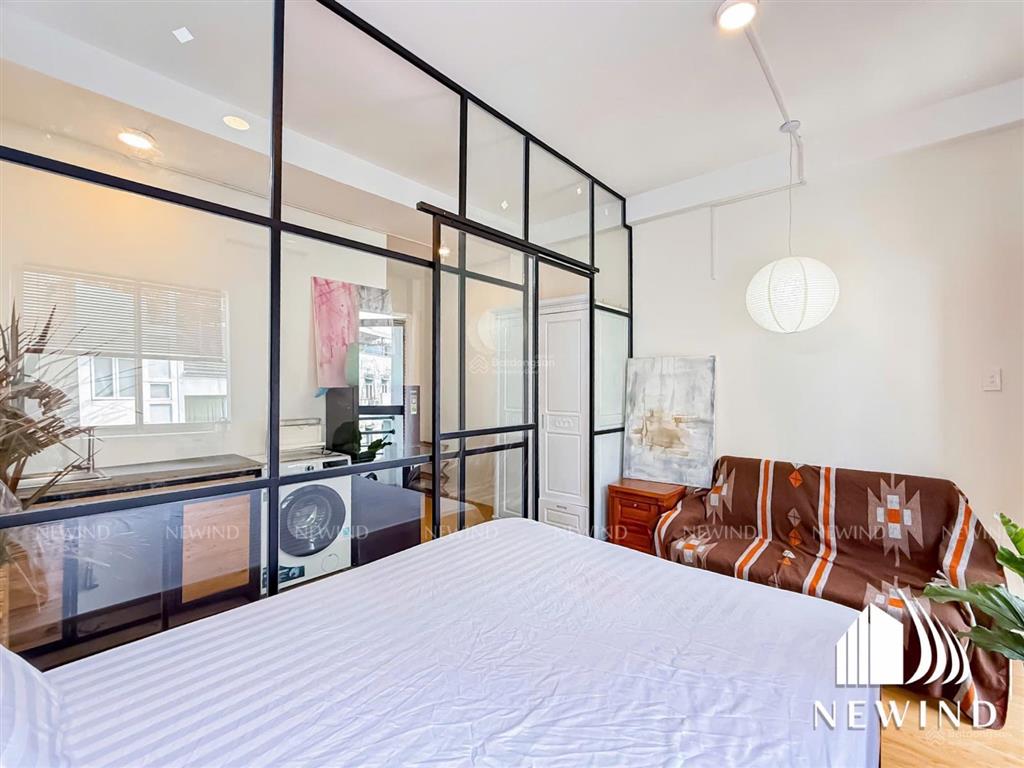 Căn hộ mới 100% quận 4  1pn tách bếp/ban công  full nội thất  sát bên quận 1  ưu đãi 500k!!!