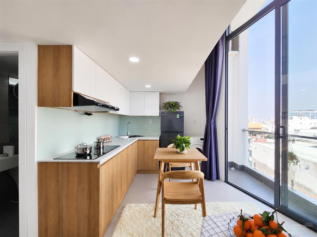 Duplex gác cao  full nội thất ban công/cửa sổ. ngay him lam/ lotte q7 kế bên rmit, tdtu, quận 1.