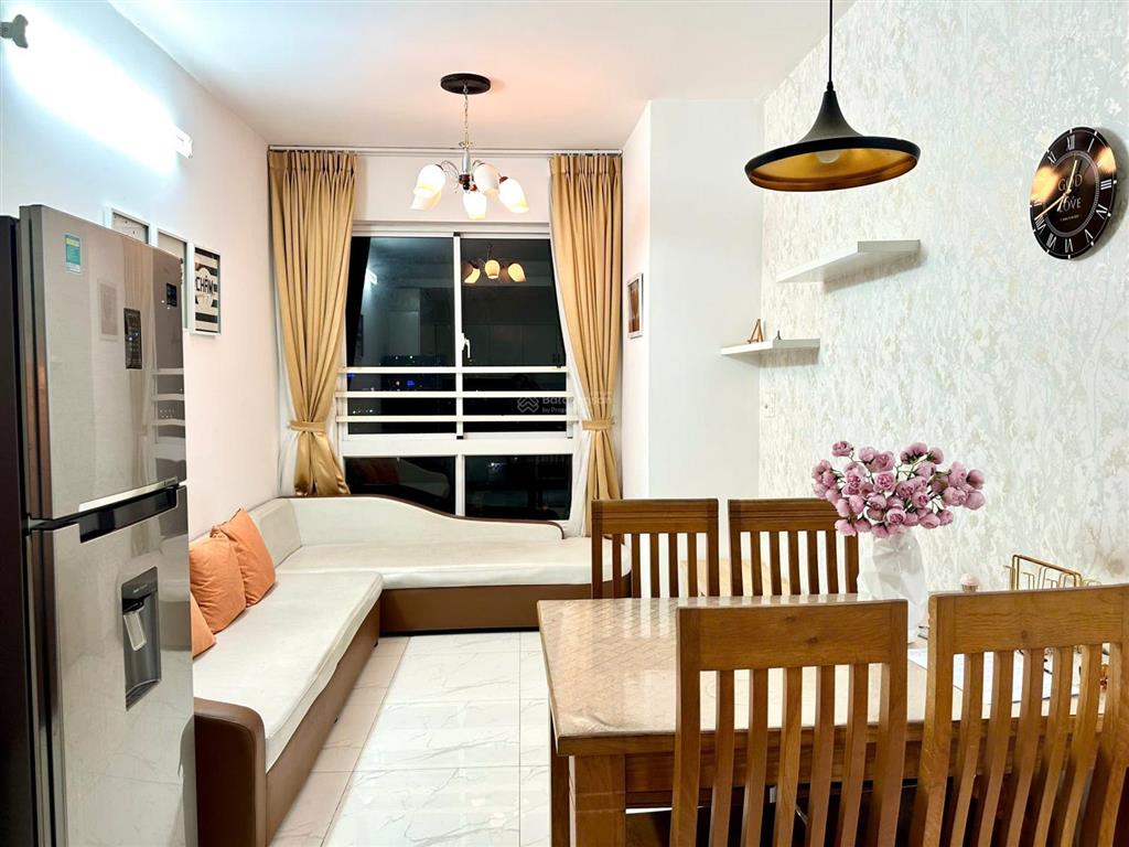 Gia đình em cần bán căn hộ central plaza 50m² lầu cao nơi khởi đầu của mọi may mắn