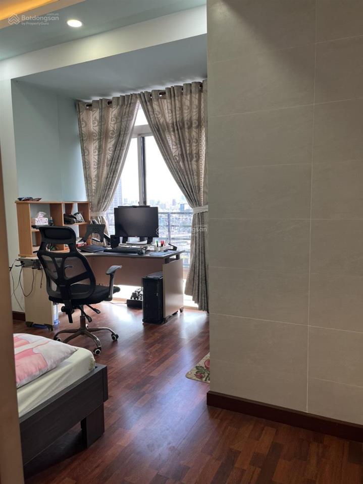 Chính chủ bán căn hộ thuận việt 3pn lầu cao nhà thật giá thật, bớt sâu khách tiền mặt