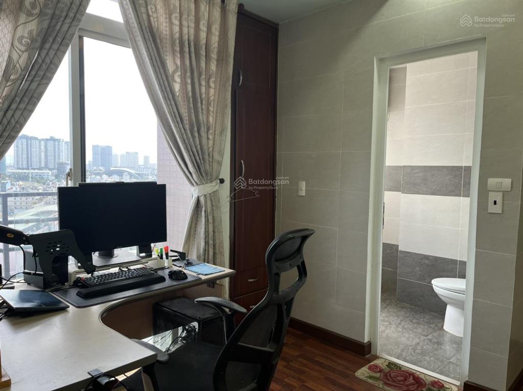 Chính chủ bán căn hộ thuận việt 3pn lầu cao nhà thật giá thật, bớt sâu khách tiền mặt