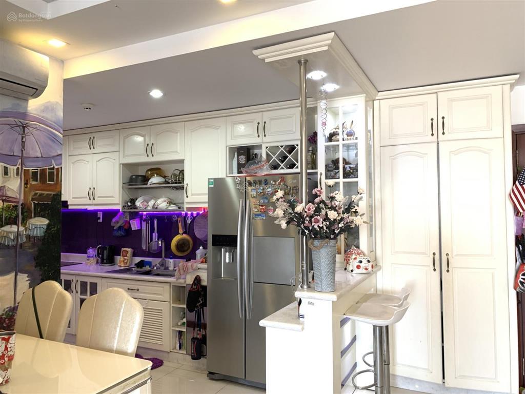 Bán căn hộ thuận việt quận 11 100m2 (3pn/2wc) tầng 8 view đẹp 4.89 tỷ