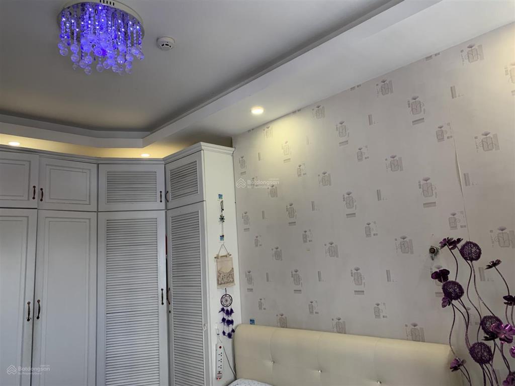 Bán căn hộ thuận việt quận 11 100m2 (3pn/2wc) tầng 8 view đẹp 4.89 tỷ