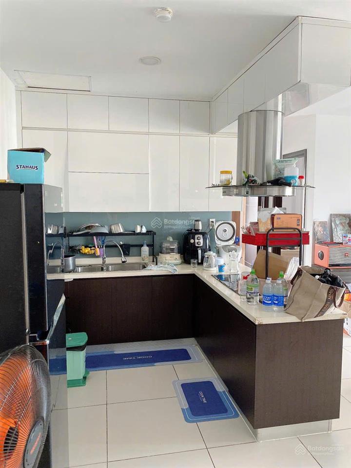 Cho thuê căn hộ thuận việt q11 100m2 (3pn) tầng cao thoáng nhà mới đẹp ở ngay giá 14 triệu