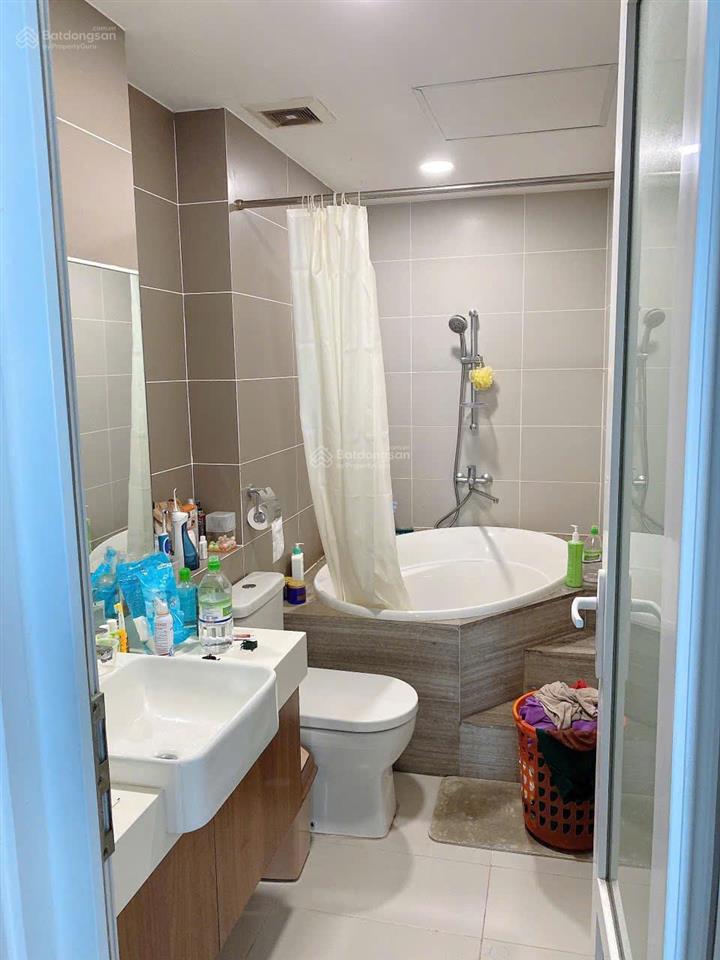 Cho thuê căn hộ thuận việt q11 100m2 (3pn) tầng cao thoáng nhà mới đẹp ở ngay giá 14 triệu