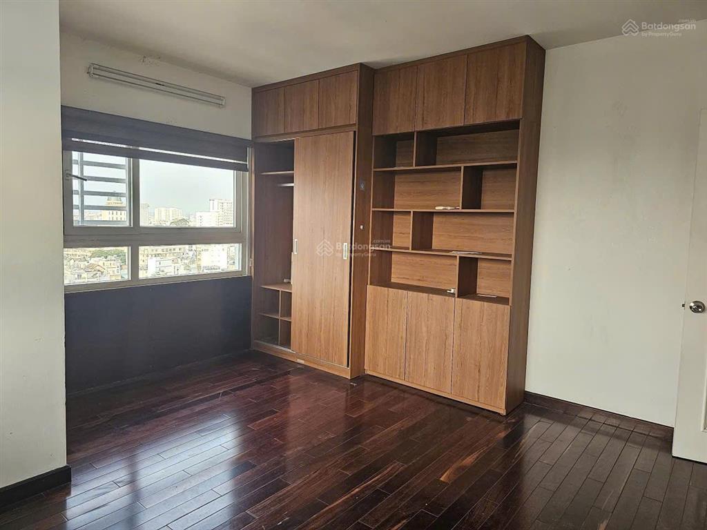 Bán căn hộ cao cấp pn techcons phú nhuận  125m2 tầng cao view đẹp  3pn 2wc  giá 8.5 tỷ bán gấp