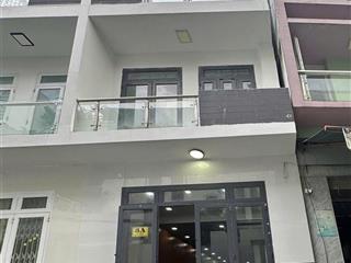 Nhà 3 tầng hoàn công  ngay trung tâm  sát bến ninh kiều