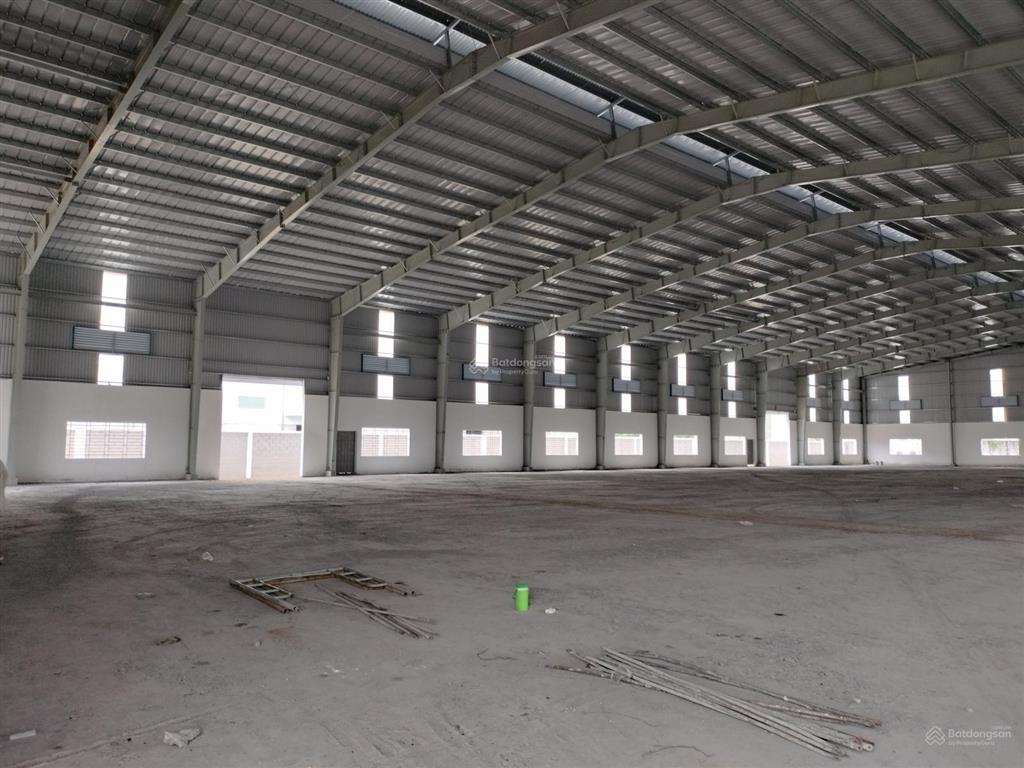 Cho thuê gấp kho xưởng tại huyện bến lức long an, tổng đất 7,000m2 có xây dựng nhà xưởng 4,200m2