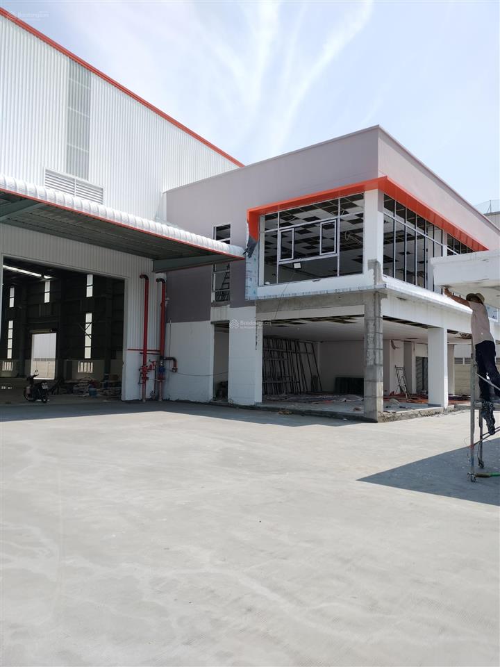 Cho thuê gấp kho xưởng tại khu công nghiệp vũng tàu dt 16,500 m2 có xây dựng nhà xưởng 6782 m