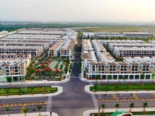 Cần chuyển nhượng nhà phố 6x20m, trệt + 3 lầu, nhà thô tại t&t city millennia cần giuộc, long an