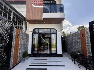 Nhà đẹp full nội thất dọn vào ở ngay chỉ 2 tỷ 8 (còn thương lượng nhẹ)