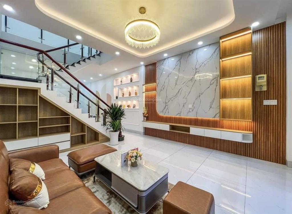 Nhà đẹp full nội thất dọn vào ở ngay chỉ 3 tỷ 3