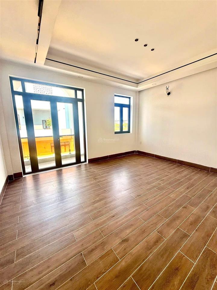 Bán căn 1trệt 2 lầu đường tập đoàn 16, phong phú, bình chánh 2tỷ 250 triệu