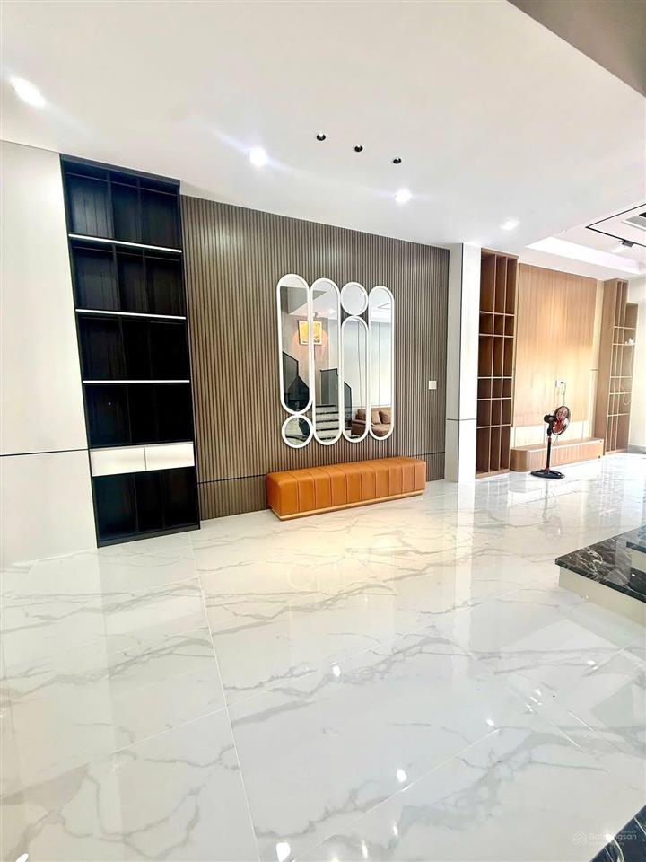 Bán căn 1trệt 2 lầu đường tập đoàn 16, phong phú, bình chánh 2tỷ 250 triệu