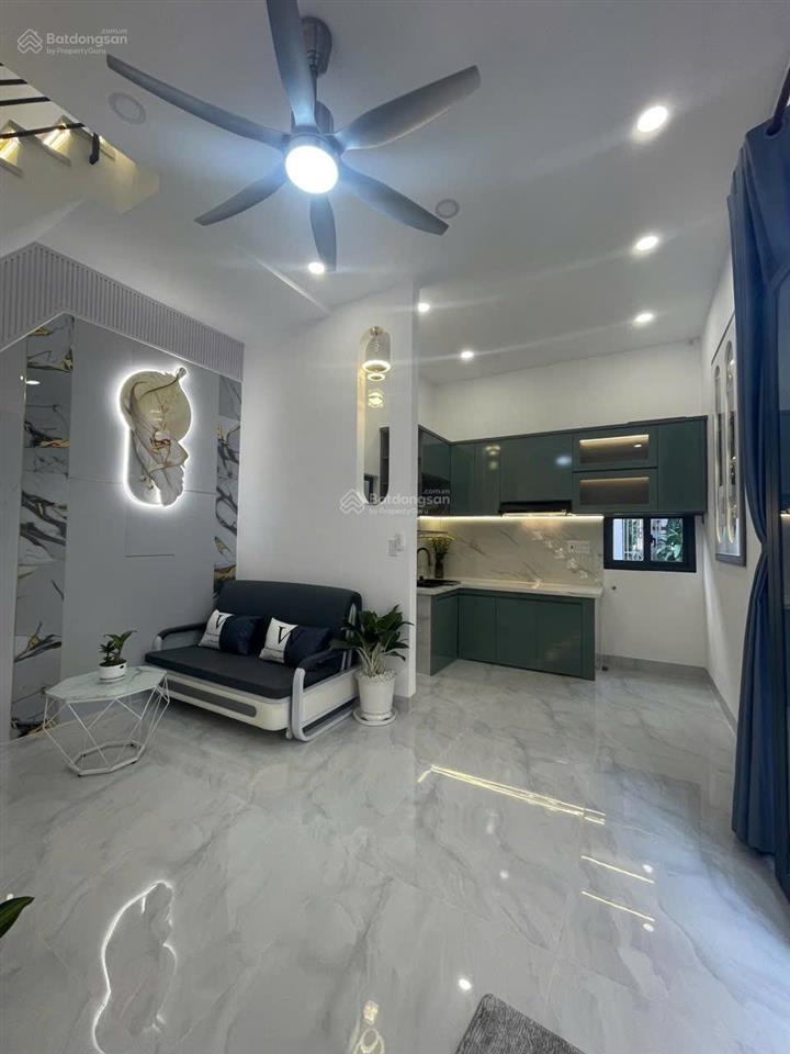 Chủ gấp bán giảm 200tr  giá còn 4.19 tỷ siêu phẩm gò vấp  2 lầu mới đẹp ở ngay  ô tô đỗ cửa