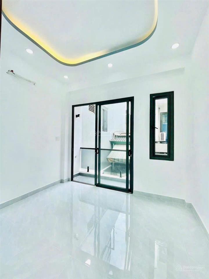 Nhà siêu hot chỉ 3,680 tỷ  có ngay lê văn quới  dtsd 50m2  đường 4m