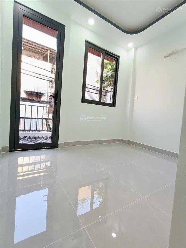 Nhà mặt tiền đường 3b ngay trường bình long 15m2, 3 tầng chỉ 3.4 tỷ, tl 1 trệt 2 lầu