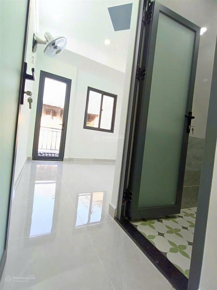 Nhà mặt tiền đường 3b ngay trường bình long 15m2, 3 tầng chỉ 3.4 tỷ, tl 1 trệt 2 lầu