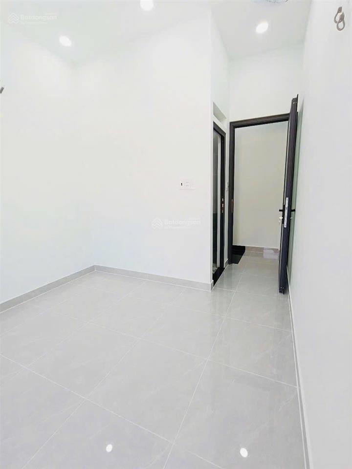 Nhà mặt tiền đường 3b ngay trường bình long 15m2, 3 tầng chỉ 3.4 tỷ, tl 1 trệt 2 lầu