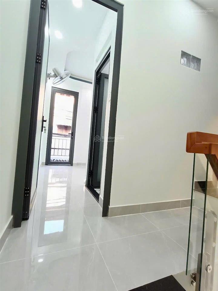 Nhà mặt tiền đường 3b ngay trường bình long 15m2, 3 tầng chỉ 3.4 tỷ, tl 1 trệt 2 lầu